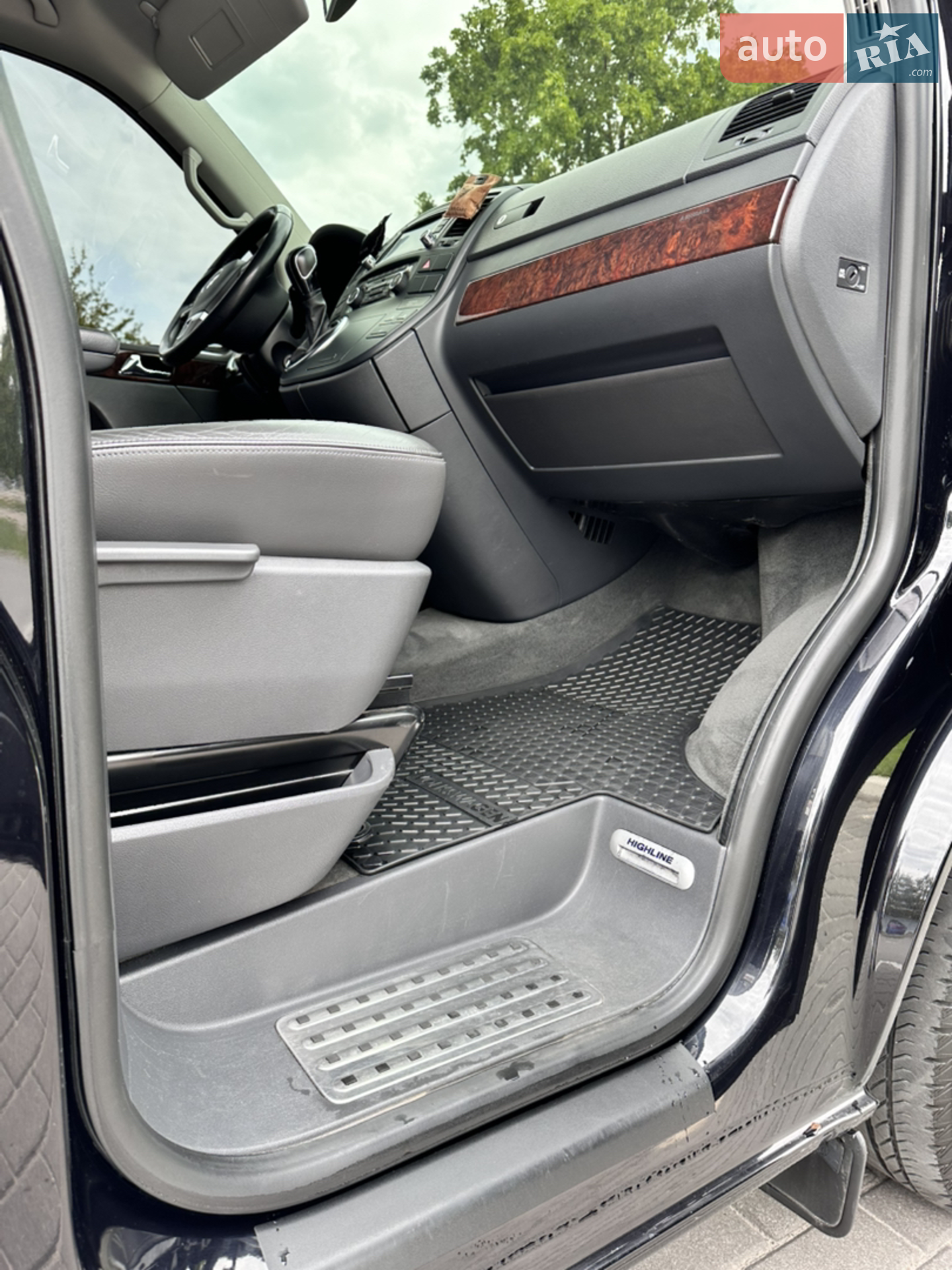 2012 Volkswagen Multivan - мініатюра 17