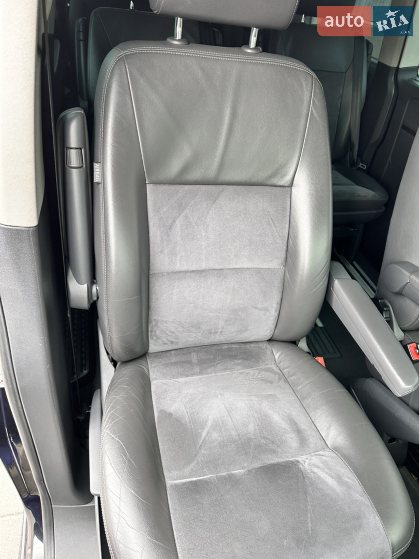 2012 Volkswagen Multivan - мініатюра 20