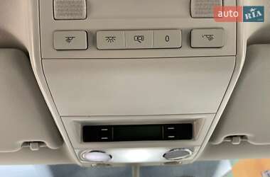 Минивэн Volkswagen Multivan 2006 в 
