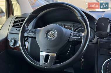 Минивэн Volkswagen Multivan 2014 в 