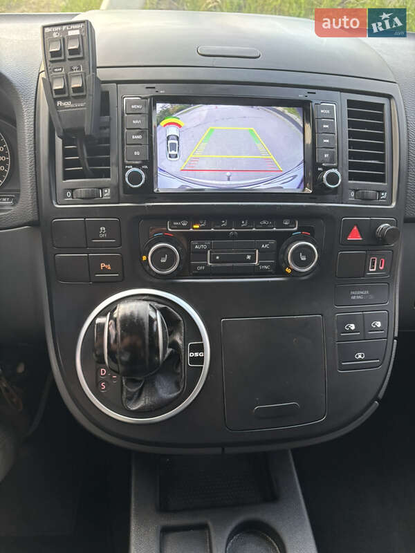 Минивэн Volkswagen Multivan 2010 в Любаре