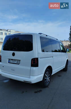Мінівен Volkswagen Multivan 2013 в 
