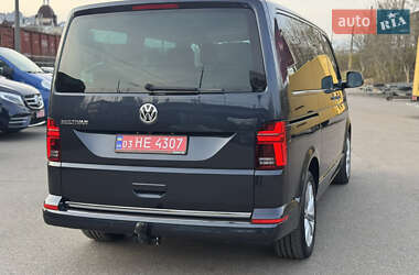 Минивэн Volkswagen Multivan 2020 в 