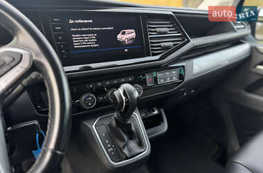 Минивэн Volkswagen Multivan 2020 в 