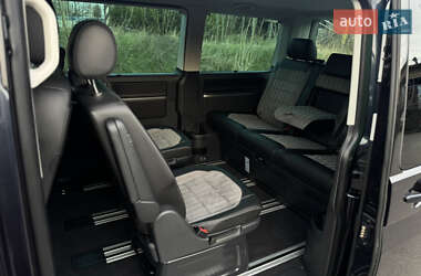 Минивэн Volkswagen Multivan 2020 в 