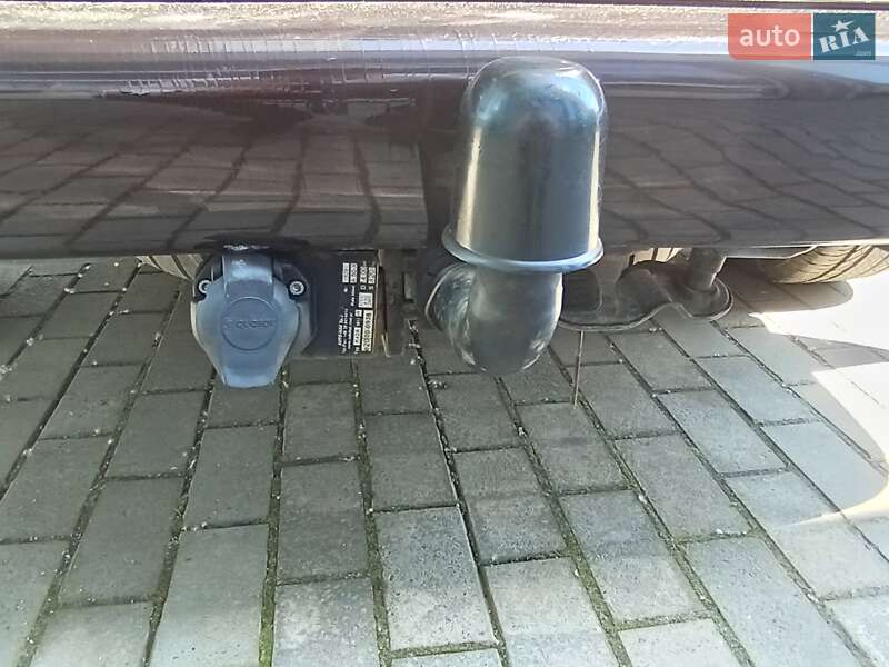 Минивэн Volkswagen Multivan 2011 в Киеве