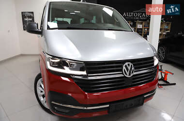 Минивэн Volkswagen Multivan 2020 в 