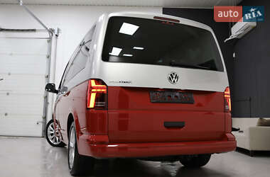 Минивэн Volkswagen Multivan 2020 в 