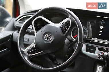 Минивэн Volkswagen Multivan 2020 в 