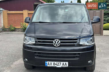 Минивэн Volkswagen Multivan 2015 в 