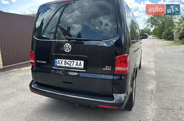 Минивэн Volkswagen Multivan 2015 в 