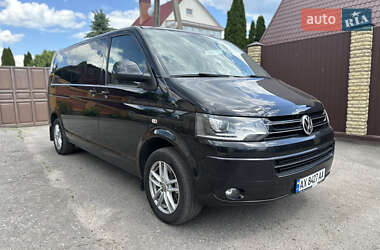 Минивэн Volkswagen Multivan 2015 в 