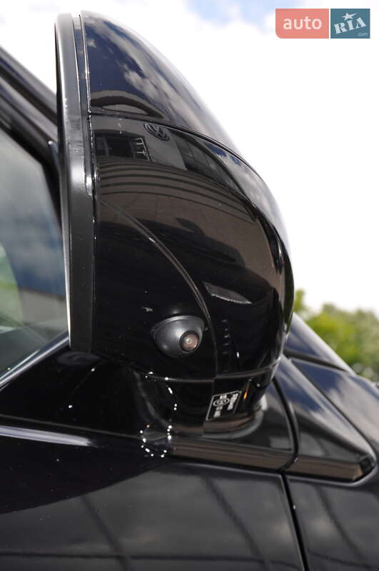 Мінівен Volkswagen Multivan 2015 в Одесі фото 16 Мінівен Volkswagen Multivan 2015 в Одесі