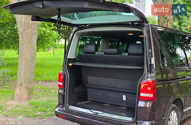 Минивэн Volkswagen Multivan 2010 в 