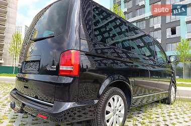 Мінівен Volkswagen Multivan 2012 в 