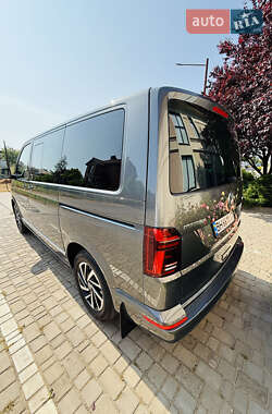 Мінівен Volkswagen Multivan 2024 в 