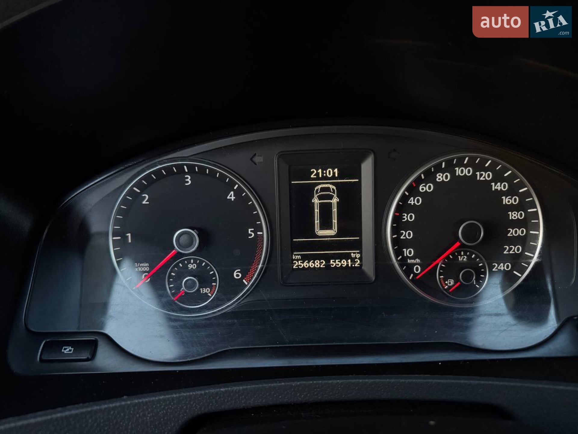2010 Volkswagen Multivan - мініатюра 40