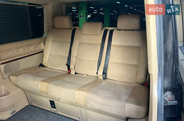 Минивэн Volkswagen Multivan 2006 в 