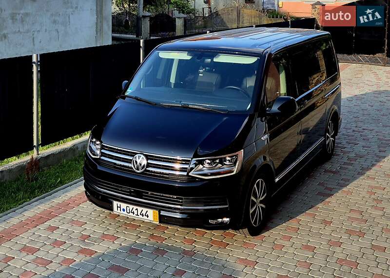 Минивэн Volkswagen Multivan 2017 в Сваляве