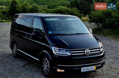 Минивэн Volkswagen Multivan 2017 в Сваляве