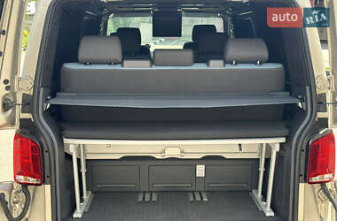 Минивэн Volkswagen Multivan 2006 в 