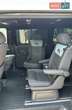 Минивэн Volkswagen Multivan 2006 в 