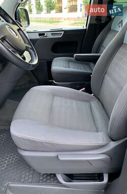 Минивэн Volkswagen Multivan 2008 в 