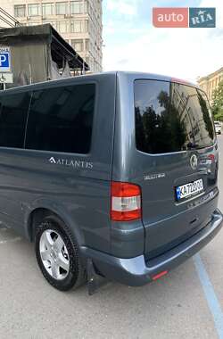 Минивэн Volkswagen Multivan 2008 в 