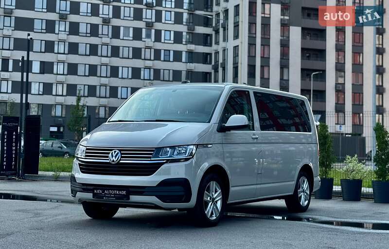 Мінівен Volkswagen Multivan 2020 в Києві