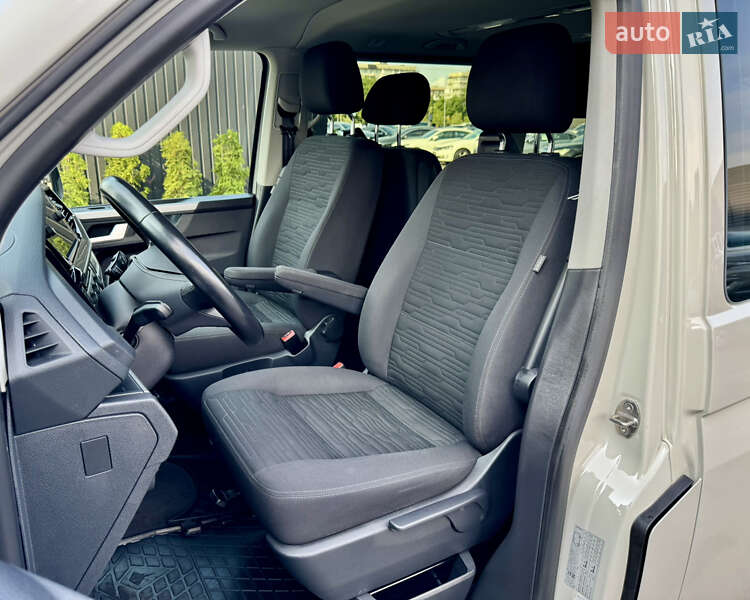 Мінівен Volkswagen Multivan 2020 в Києві