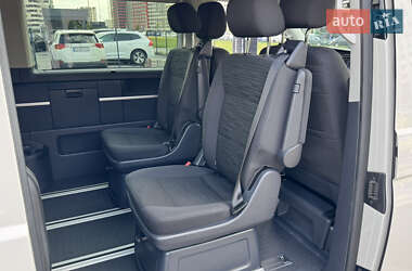 Минивэн Volkswagen Multivan 2020 в 
