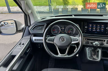 Минивэн Volkswagen Multivan 2020 в 