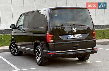 Минивэн Volkswagen Multivan 2020 в 