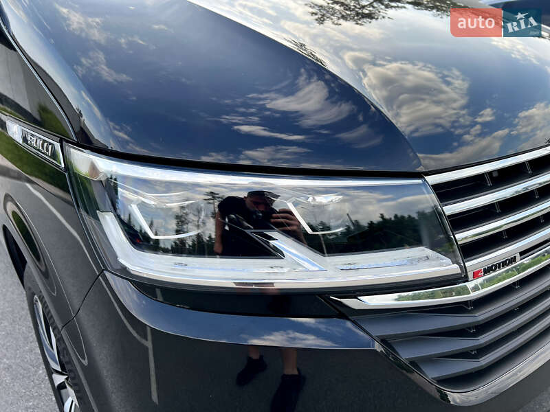 Минивэн Volkswagen Multivan 2020 в Киеве