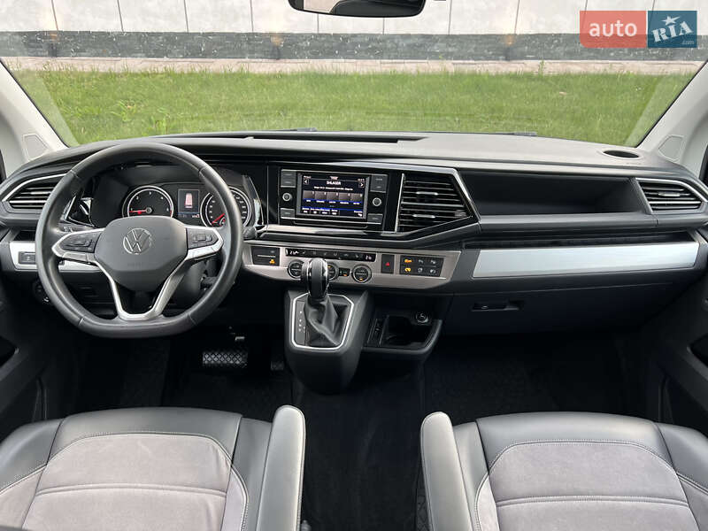 Минивэн Volkswagen Multivan 2020 в Киеве