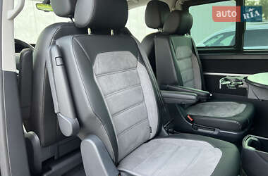 Минивэн Volkswagen Multivan 2020 в 