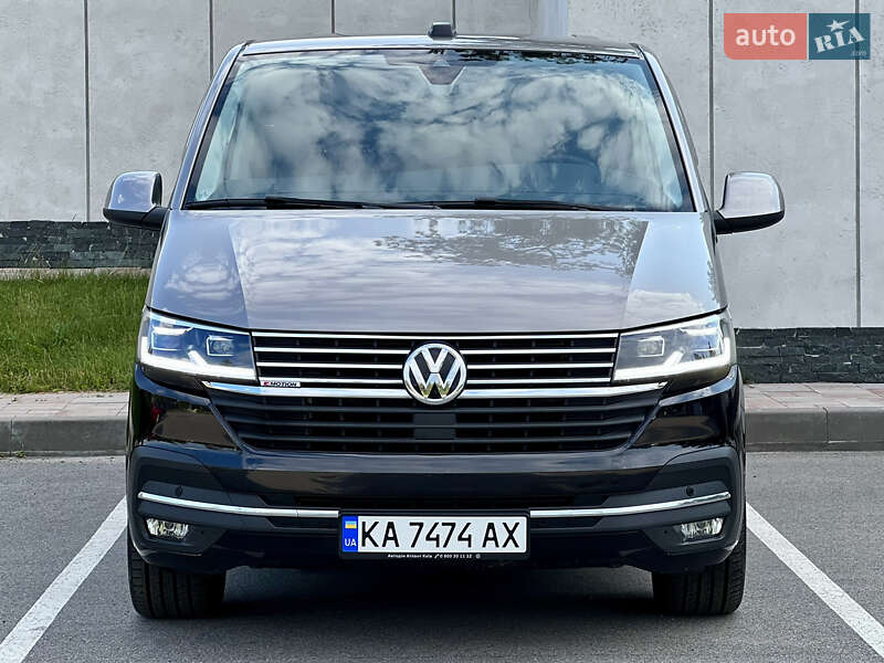 Минивэн Volkswagen Multivan 2020 в Киеве