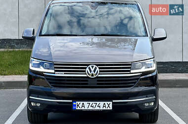 Минивэн Volkswagen Multivan 2020 в 