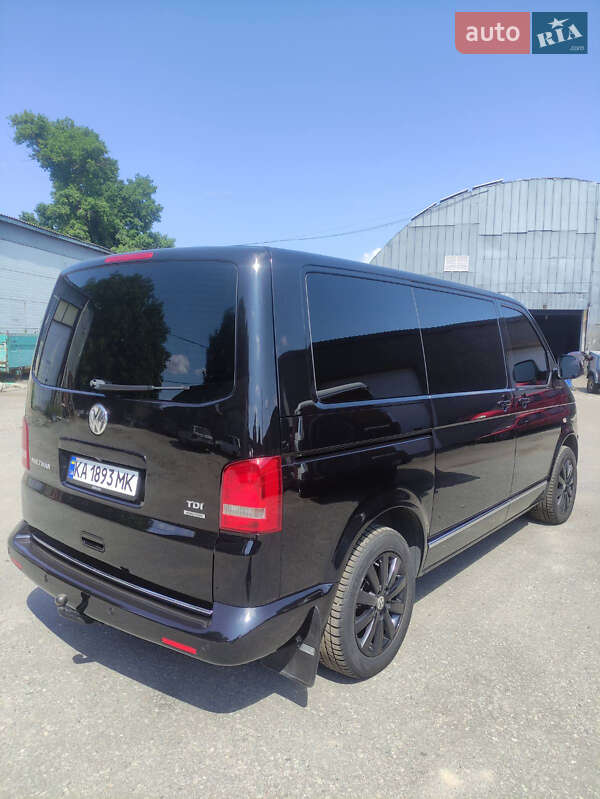 Минивэн Volkswagen Multivan 2012 в Броварах