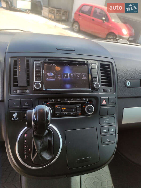 Минивэн Volkswagen Multivan 2012 в Броварах