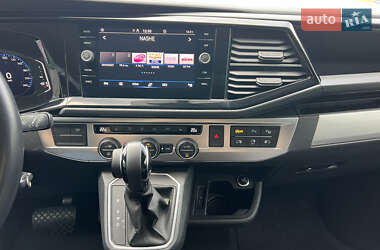 Минивэн Volkswagen Multivan 2021 в 