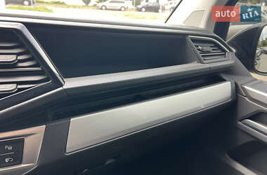 Минивэн Volkswagen Multivan 2021 в 