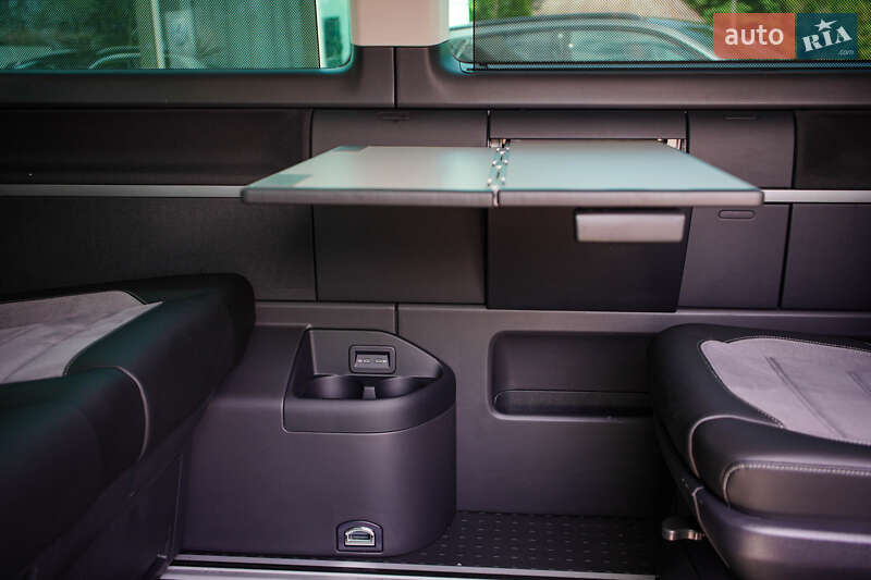 Минивэн Volkswagen Multivan 2020 в Житомире