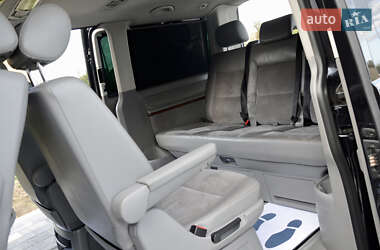 Минивэн Volkswagen Multivan 2009 в 