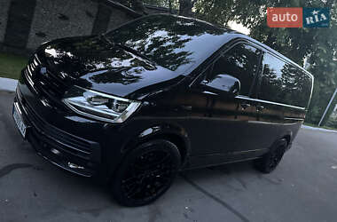 Минивэн Volkswagen Multivan 2016 в 