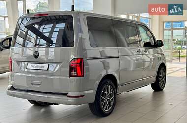 Минивэн Volkswagen Multivan 2024 в 
