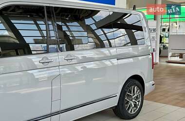 Минивэн Volkswagen Multivan 2024 в 