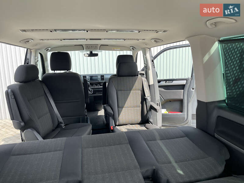 Минивэн Volkswagen Multivan 2018 в Мукачево