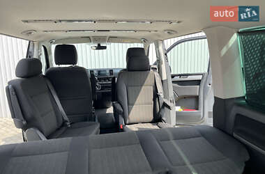 Минивэн Volkswagen Multivan 2018 в 