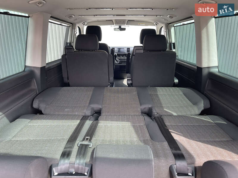 Минивэн Volkswagen Multivan 2018 в Мукачево